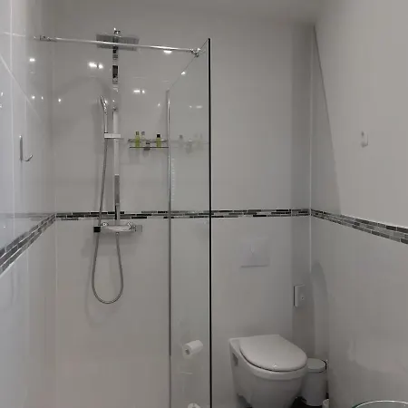 Bed & Breakfast Les Volets Verts Aulnay